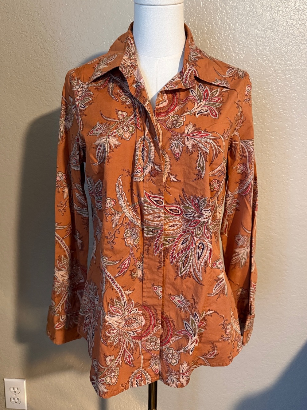 Women's Coldwater Creek Rust Paisley Button-Up Blouse- size M (10-12)